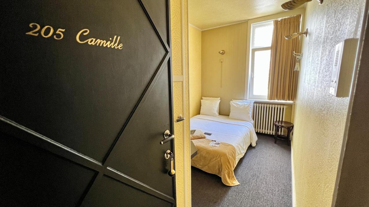 Latroupe Le Berger Hotell Saint-Gilles Eksteriør bilde