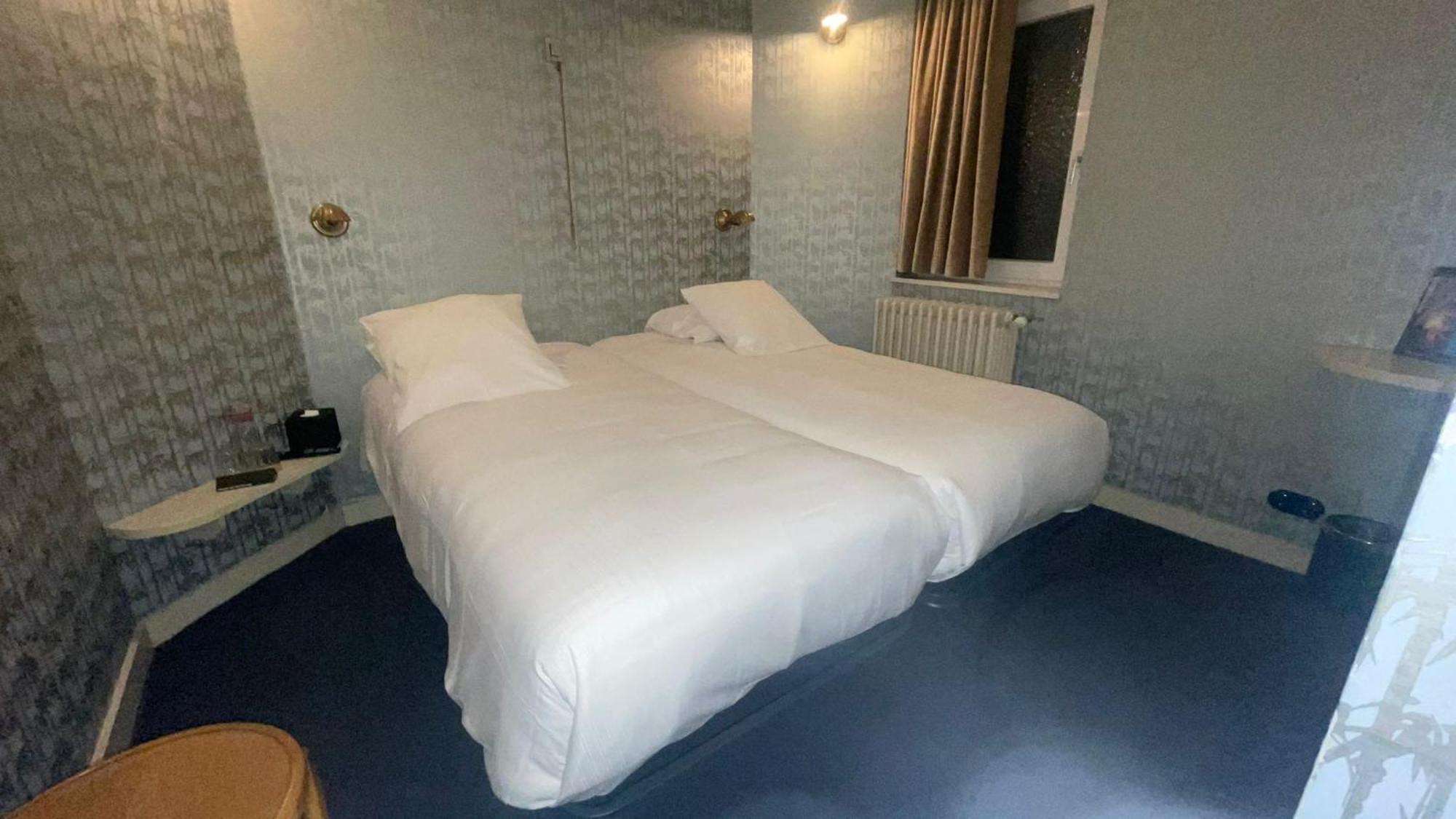 Latroupe Le Berger Hotell Saint-Gilles Eksteriør bilde