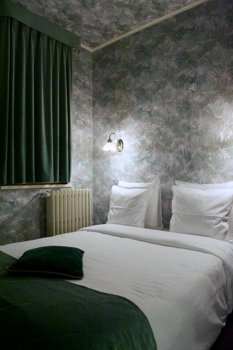 Latroupe Le Berger Hotell Saint-Gilles Eksteriør bilde