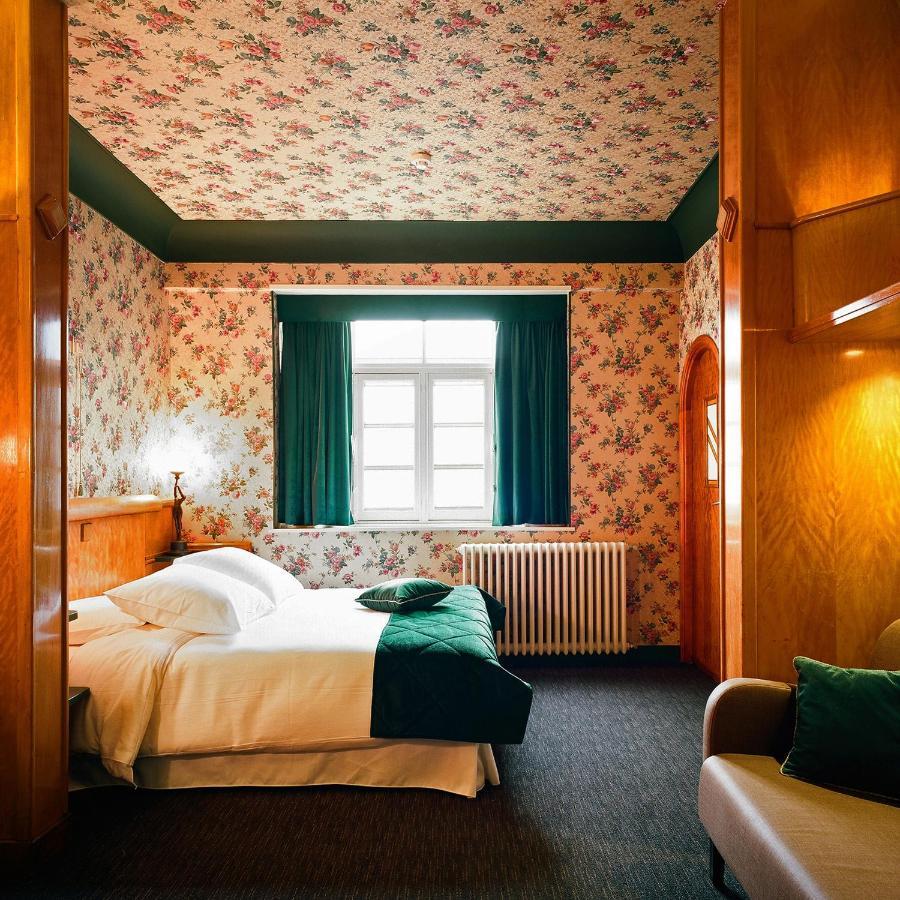 Latroupe Le Berger Hotell Saint-Gilles Eksteriør bilde
