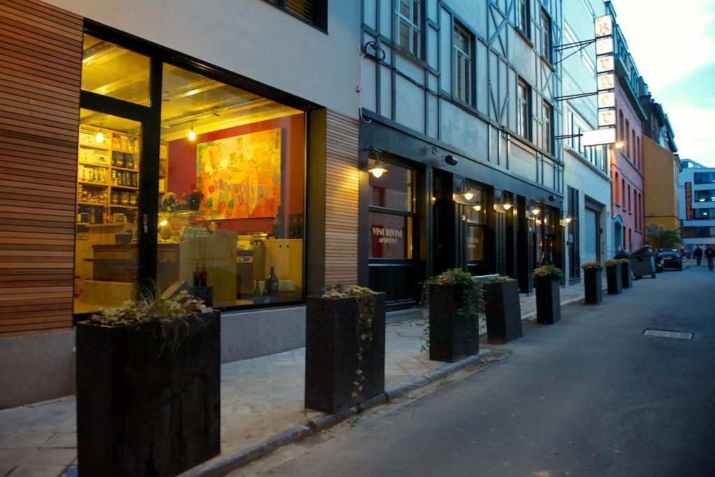 Latroupe Le Berger Hotell Saint-Gilles Eksteriør bilde